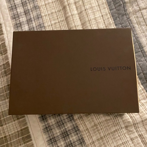 Louis Vuitton denim sneakers - Picture 2 of 6